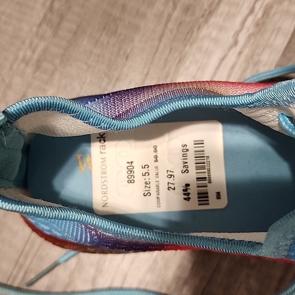 Girls Wanted sneakers - Picture 3 of 3